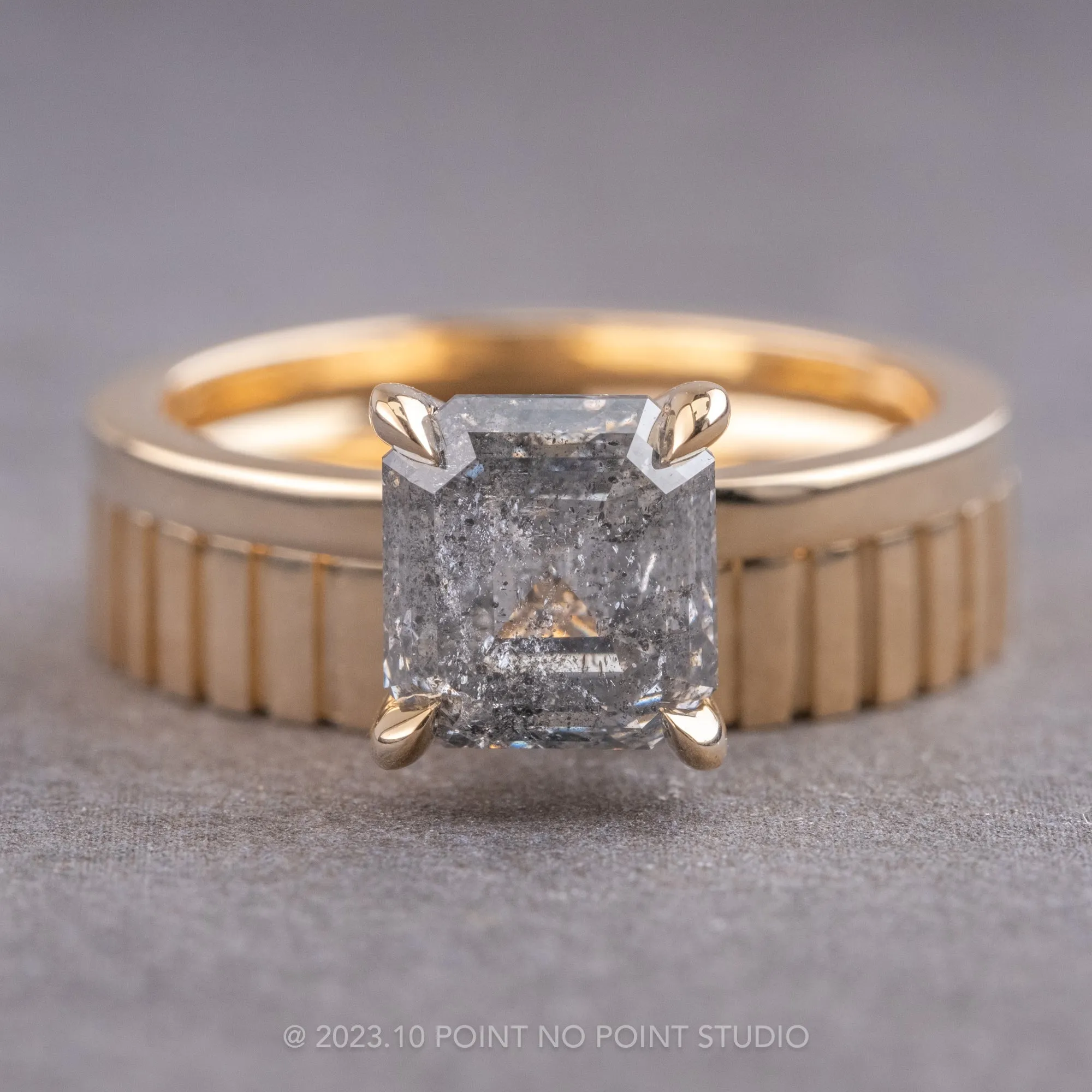 4mm Comfort Fit Notched Wedding Ring, 14k Yellow Gold