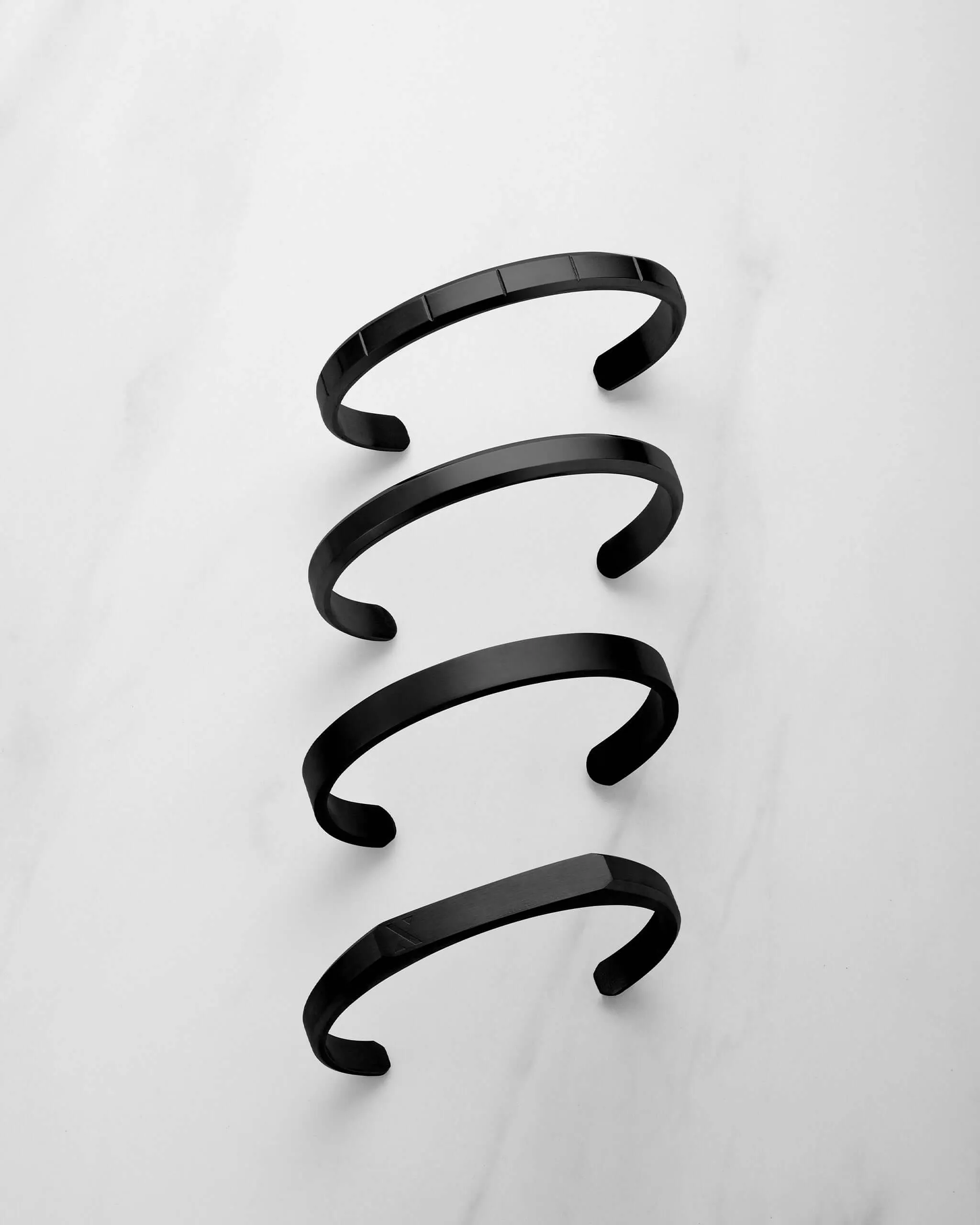 Ace Cuff Bracelet - Black