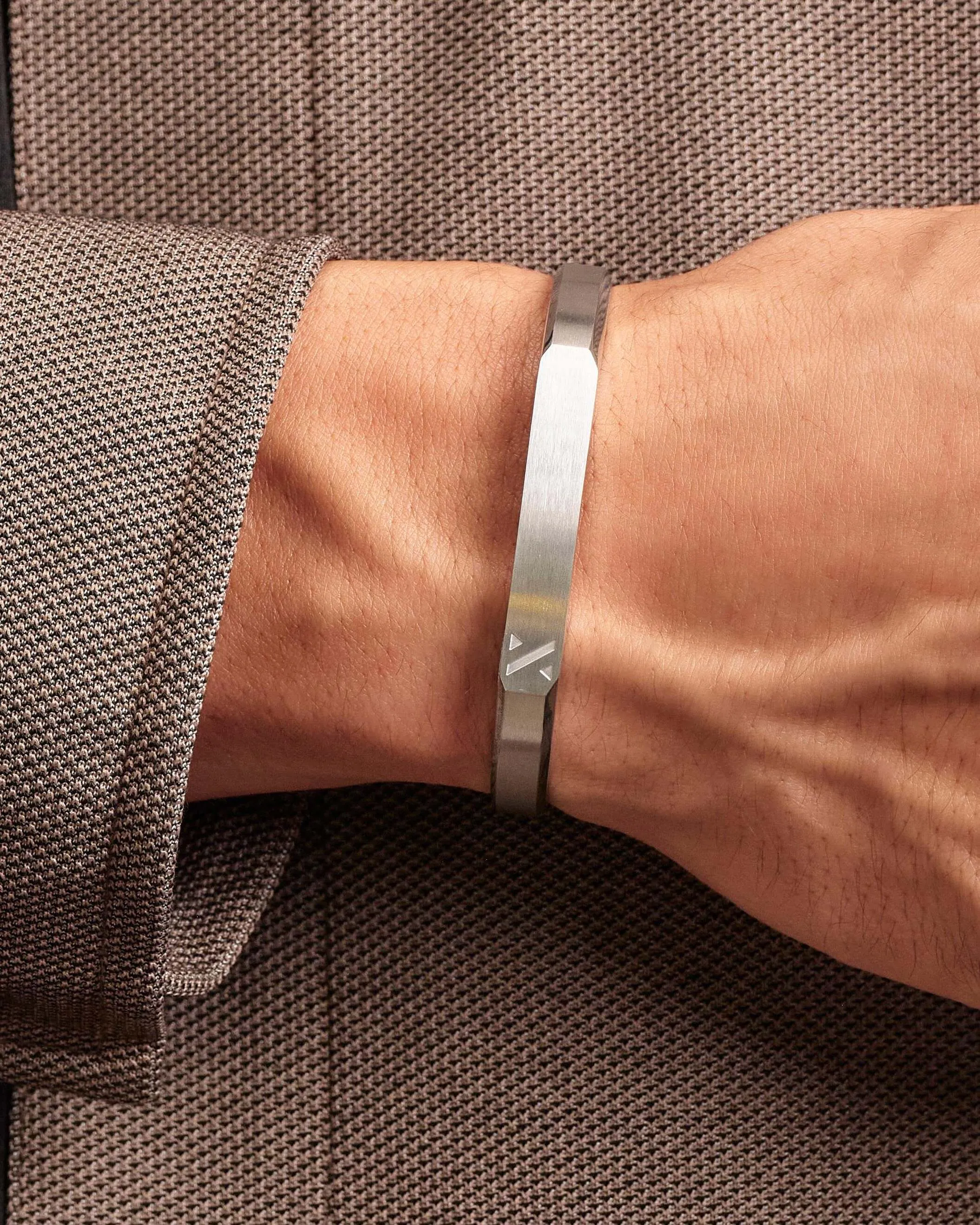 Ace Cuff Bracelet - Silver