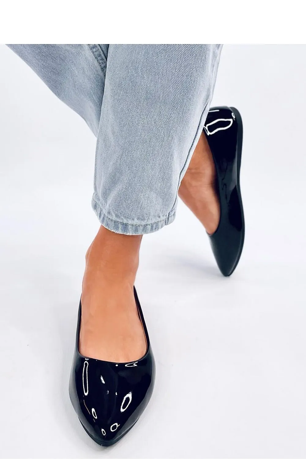 Ballet flats