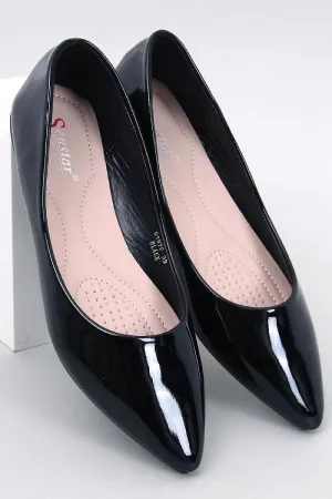Ballet flats