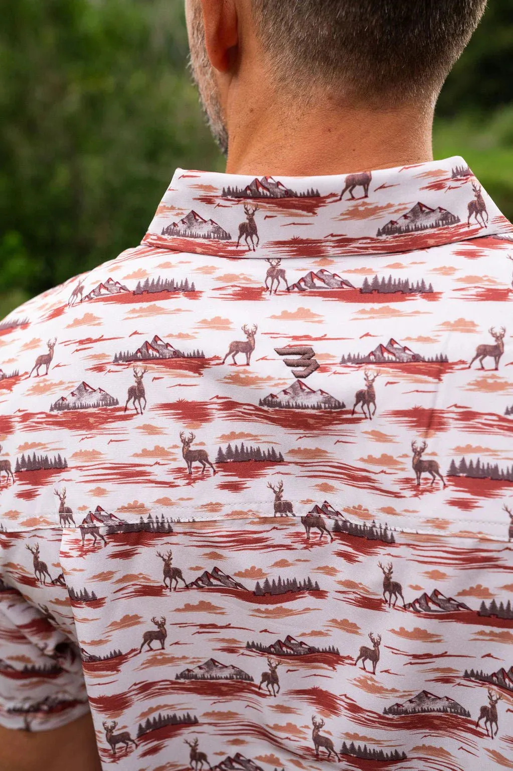 Burlebo Mountain Range Performance Button Up