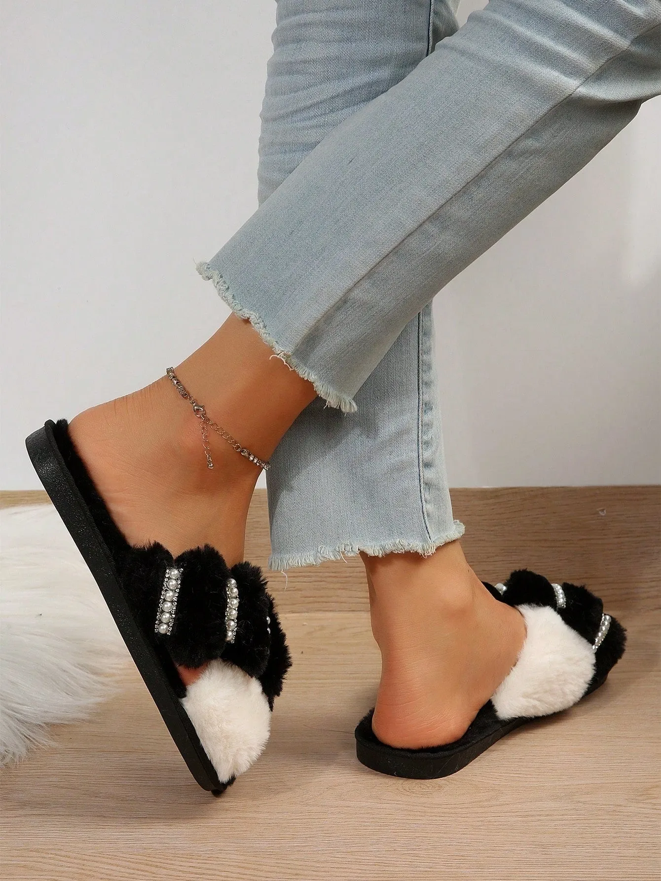 Colorblock Criss Cross Home Slippers, Multicolor Fashionable Color Block Women's House Slippers