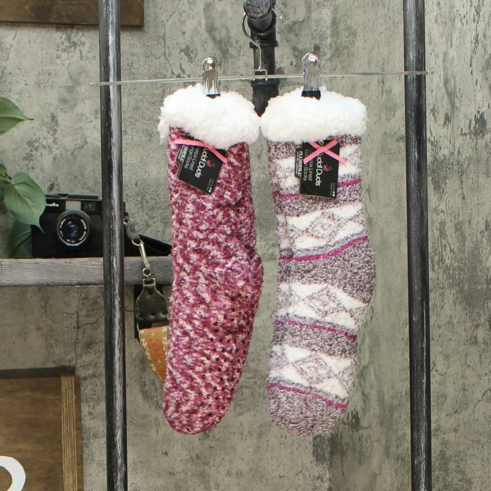 Cuddl Duds Women's 2 PAIRS Faux Sherpa Cozy Lined Socks