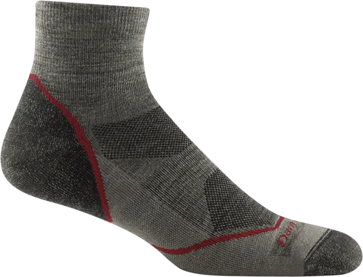 Darn Tough Men's Light Hiker Quarter Lightweight Hiking Sock
