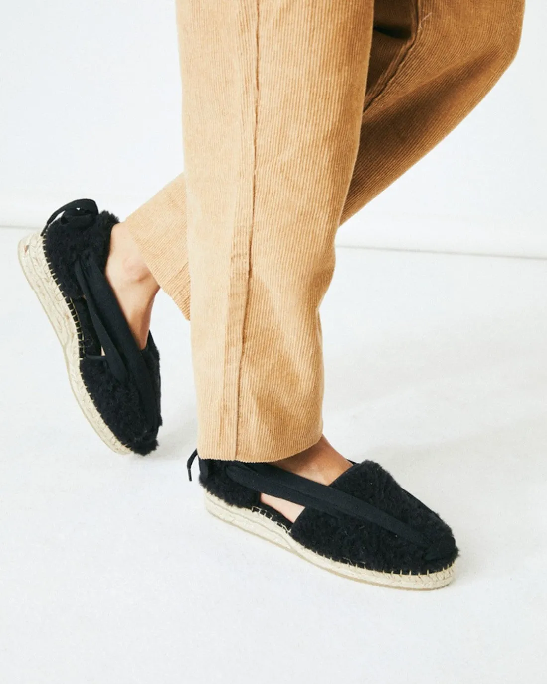 DOM SHEARLING ESPADRILLES