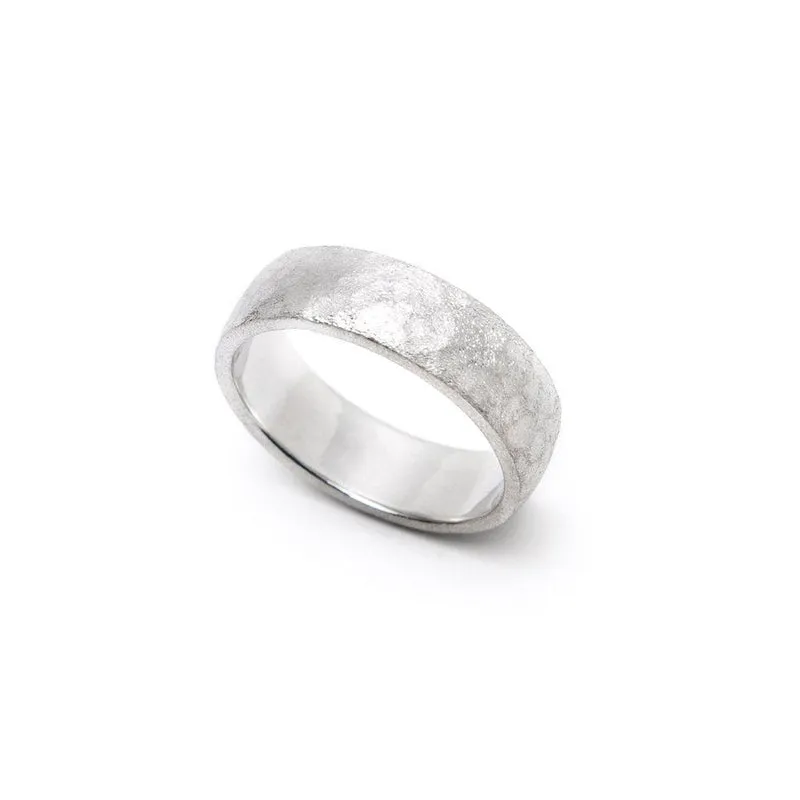 Hammered Comfort Fit Wedding Band