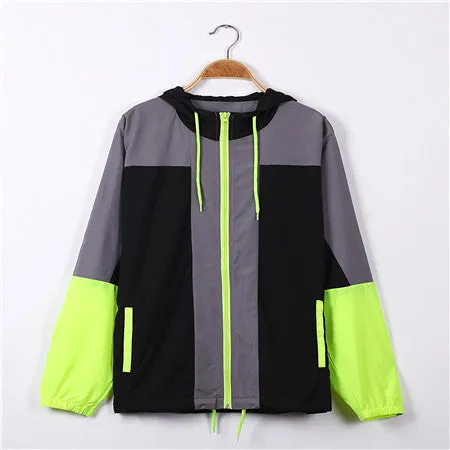 Men's  Hooded  Lightweight  Windbreaker