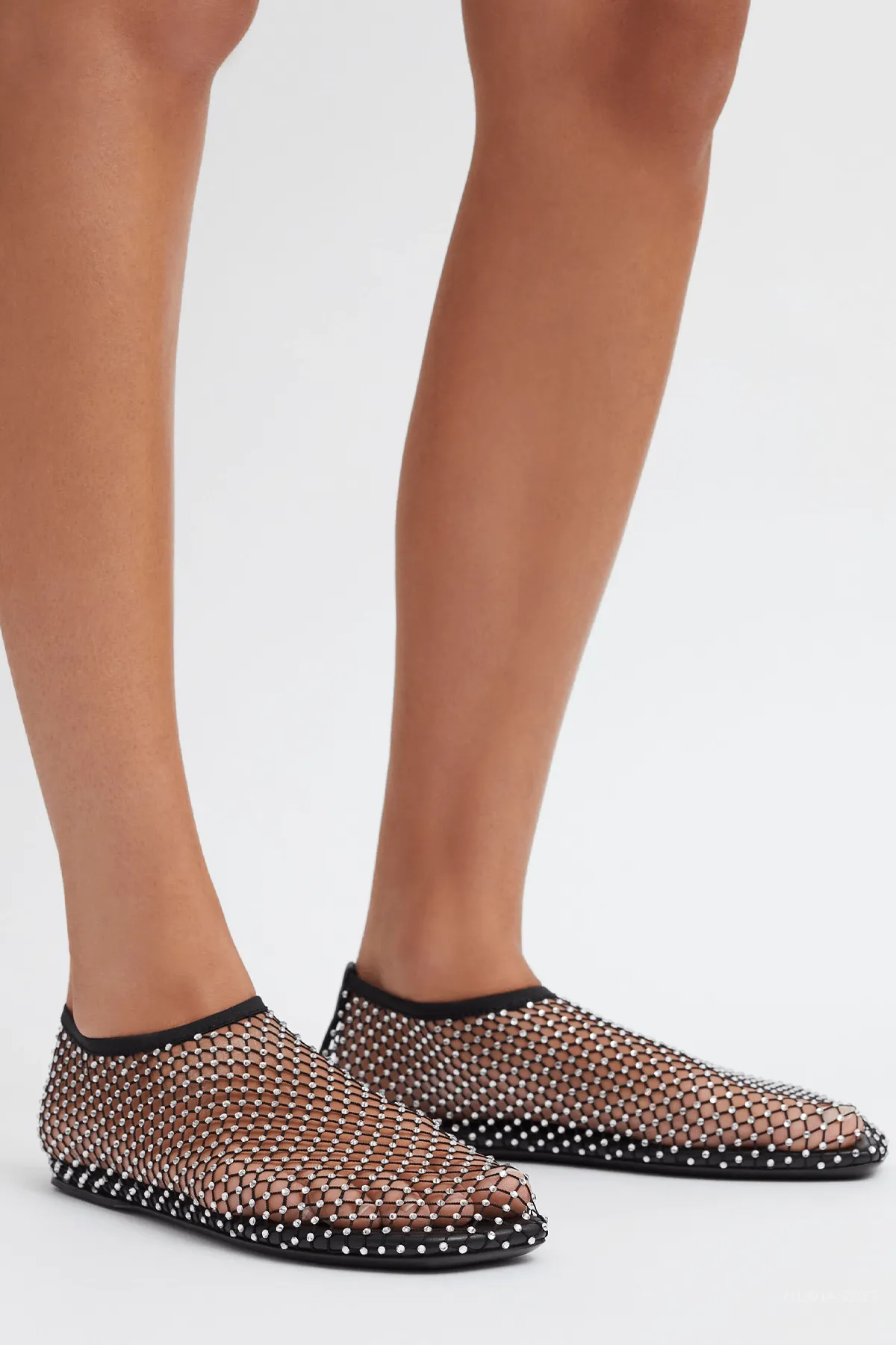Minette Flat in Black