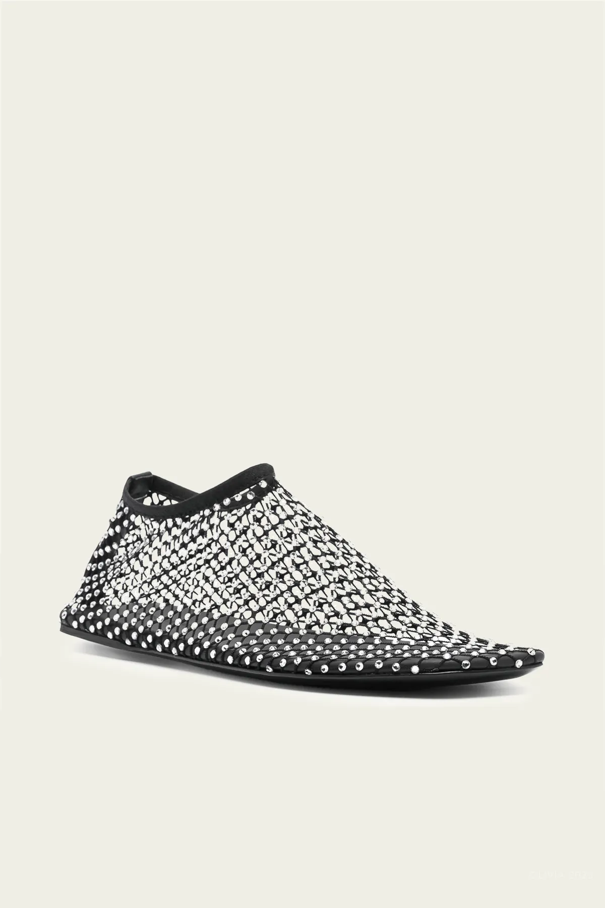 Minette Flat in Black