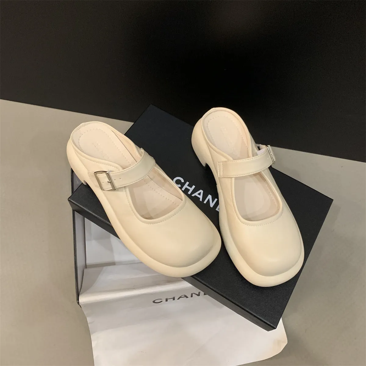 Retro Round Toe Thick Sole Thick Heel Slippers Women's Flat Shoes