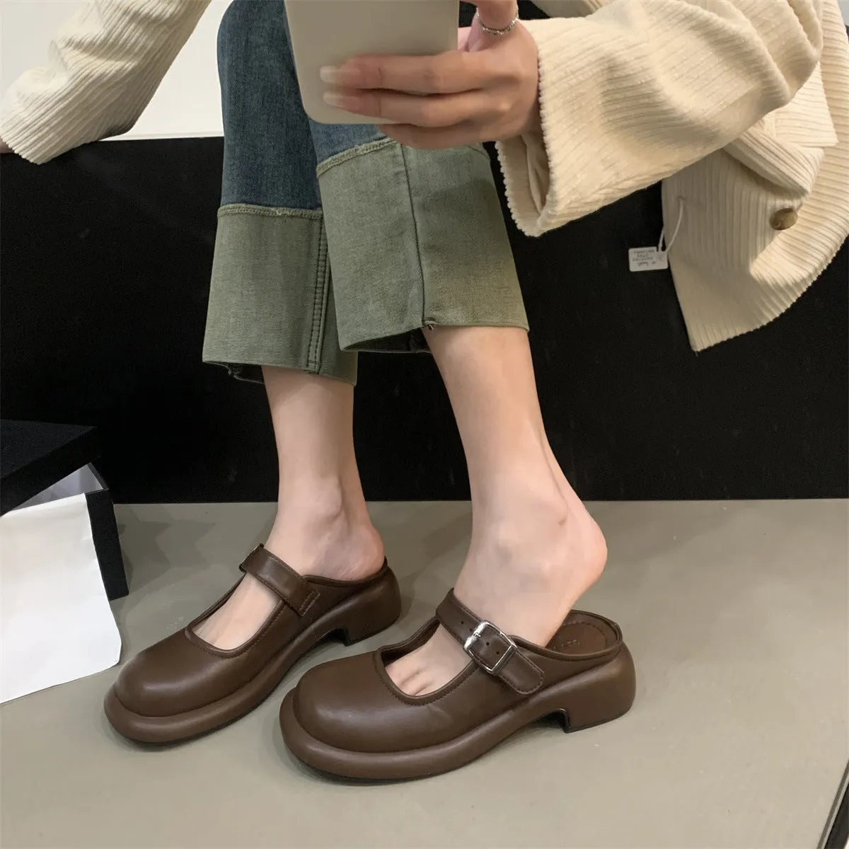 Retro Round Toe Thick Sole Thick Heel Slippers Women's Flat Shoes