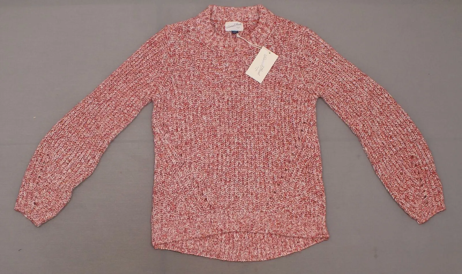 Universal Thread Women's Chunky Crew Neck Pullover Sweater